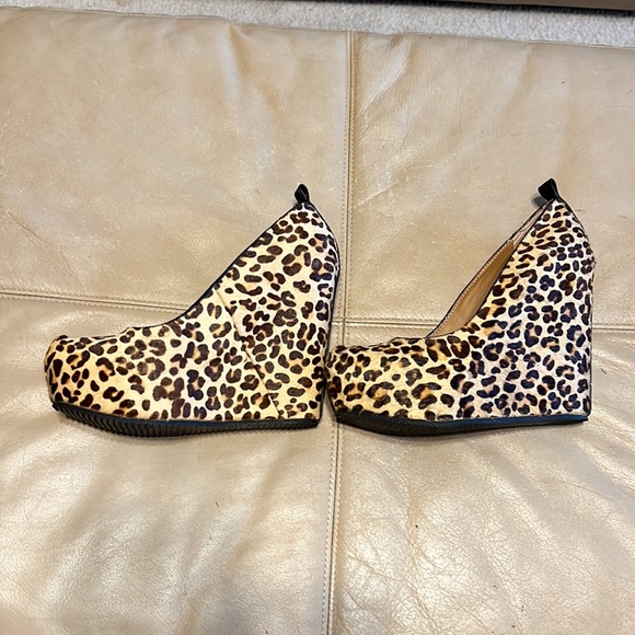 Aldo cheetah print wedges woman’s size 9 - Picture 3 of 5